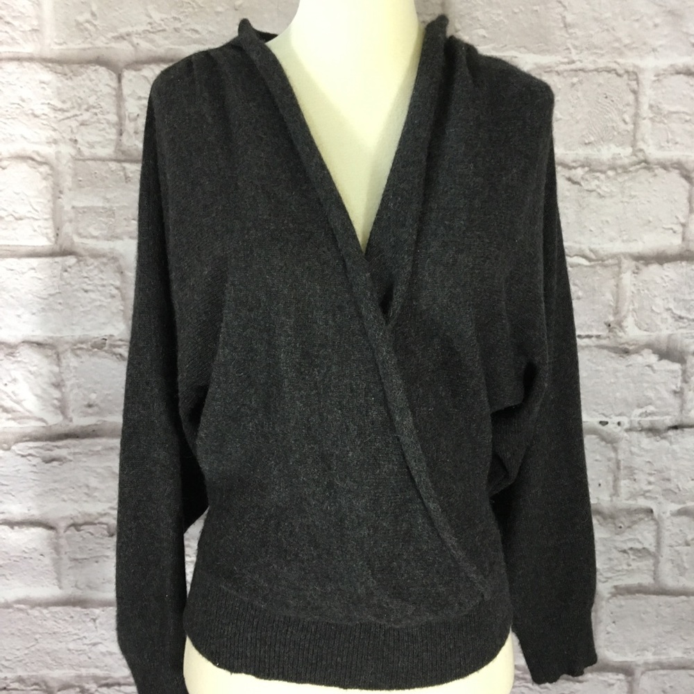 Laundry by Shelli Segal gray cashmere wrap sweater